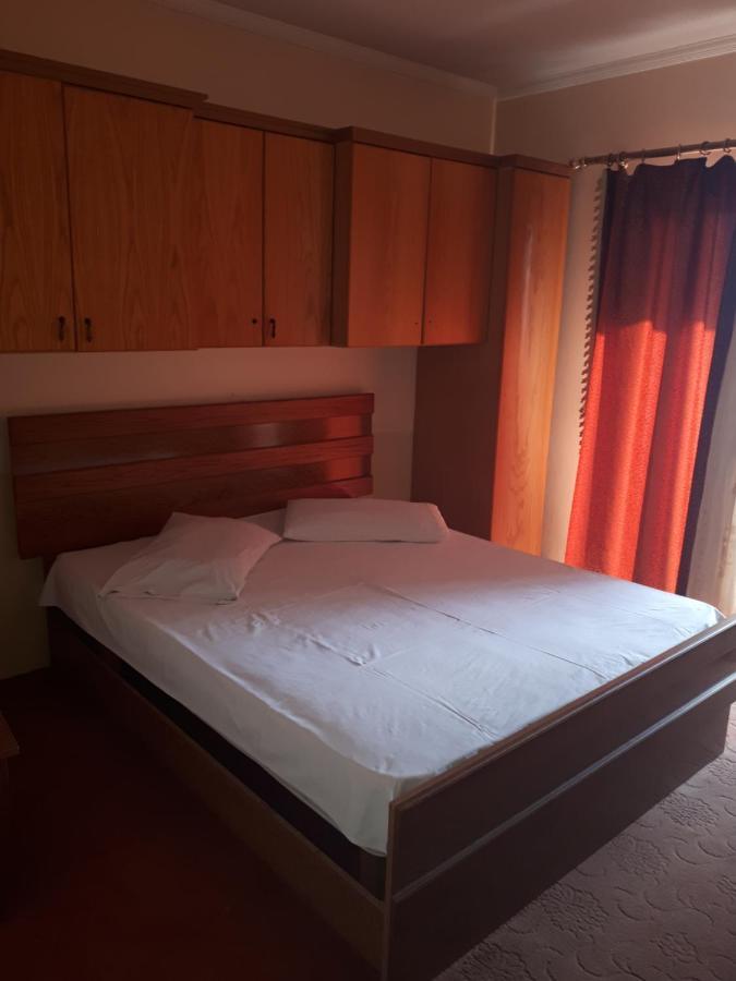 Hotel Meteor Shkodër Buitenkant foto
