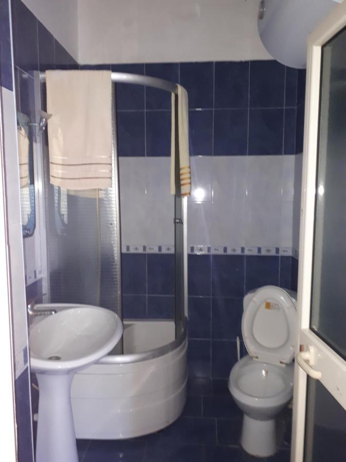 Hotel Meteor Shkodër Buitenkant foto